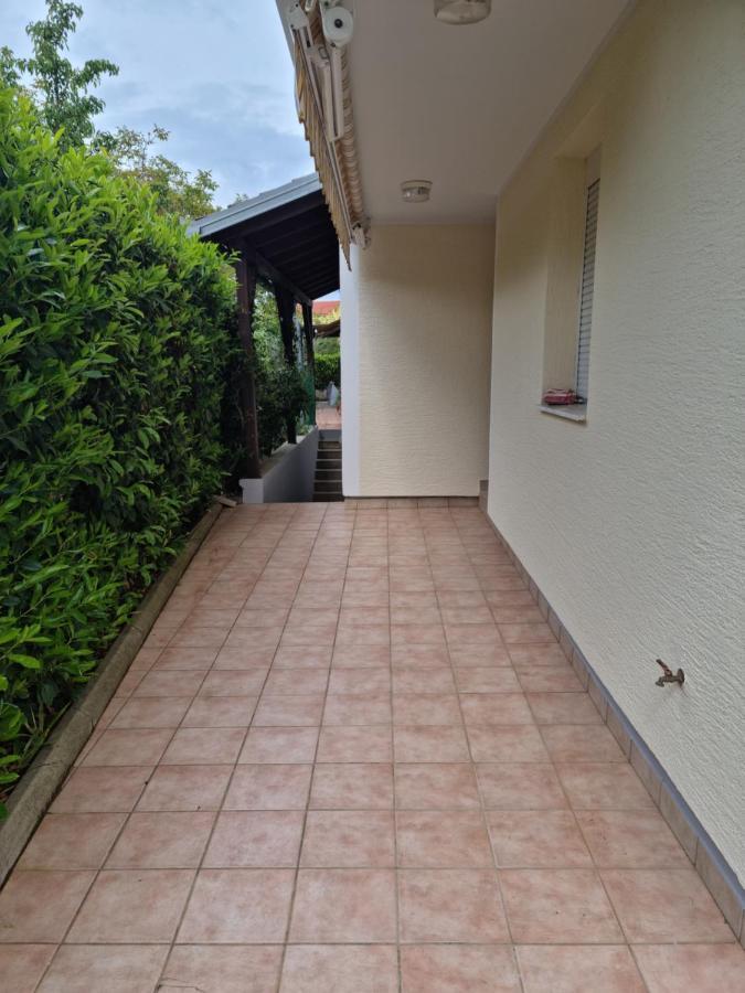 Apartments Zoretic มาลินสกา ภายนอก รูปภาพ