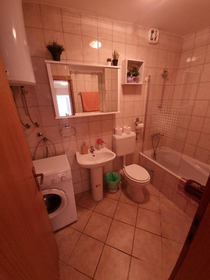 Apartments Zoretic มาลินสกา ภายนอก รูปภาพ